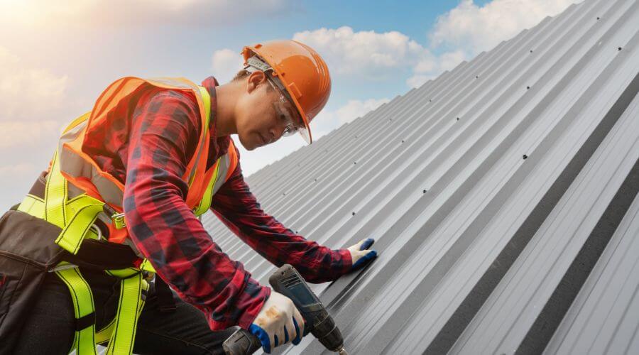 Professional Flat Roofing Installation in Slater, IA